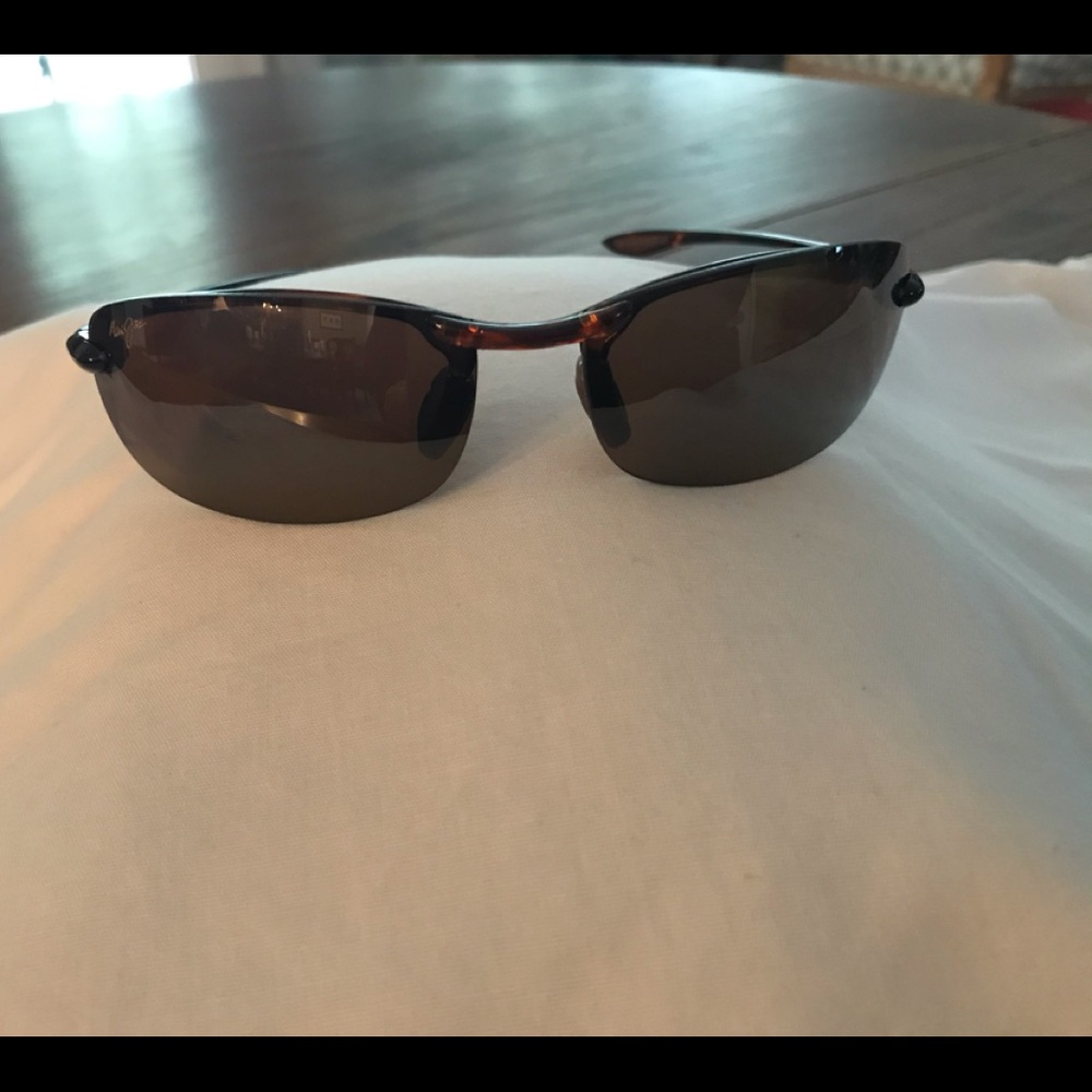 Maui Jim #405-10 Sunglasses